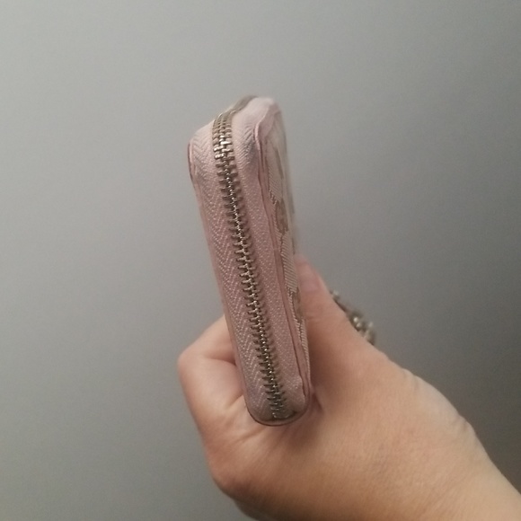 Gucci Monogram Canvas Long Accordion Heart Charm Zip Wallet w/Pink Leather Trim - Picture 4 of 16